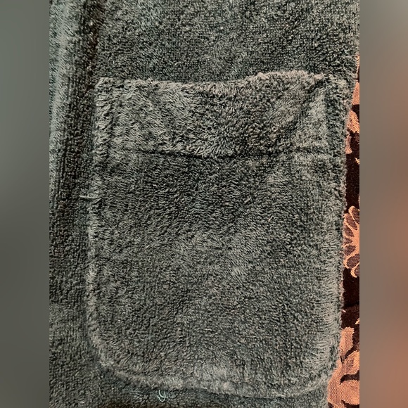 Vintage Victoria’s Secret y2k green robe with tie and pockets -xs/s - Picture 3 of 6